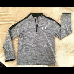 Under Armour active long sleeve pullover